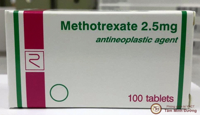 Liều dùng thông thường của Methotrexate trong điều trị viêm khớp dạng thấp là bao nhiêu?
